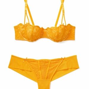 Dusana Push Up Lingerie Set